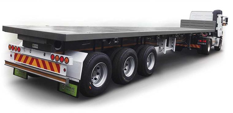 Tri-axle flatdeck trailer
